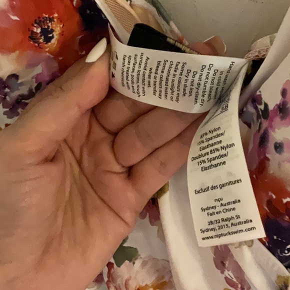 Nip Tuck Swim Ambrosia/Joanne Floral One-Piece Swimsuit, Size 6, White/Red - Picture 8 of 8